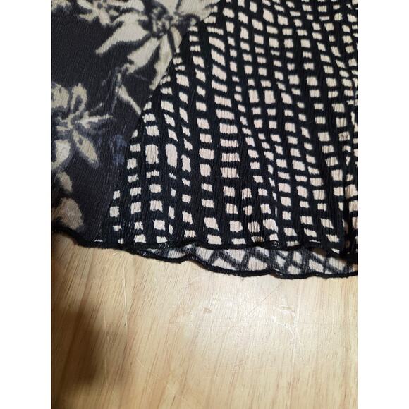 Urban Outfitters Y2K abstract print knit bodycon dress cap sleeves knee length s - Picture 6 of 7